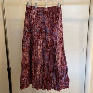 Signals- Pleated Paisley Skirt w/stretchy waistband. Sz M. Blue/Orange/Turquoise